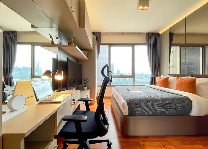 500m To Bts L Large 47 Sqm L Pool And Sauna *